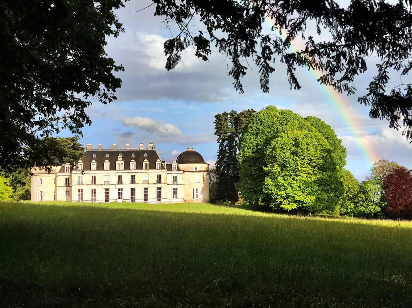 Pavillon Des Ecureuils Au Chateau Royal De Benays Benais Экстерьер фото